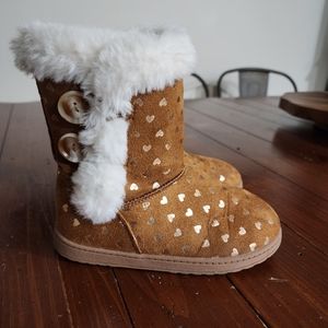 Girls boots